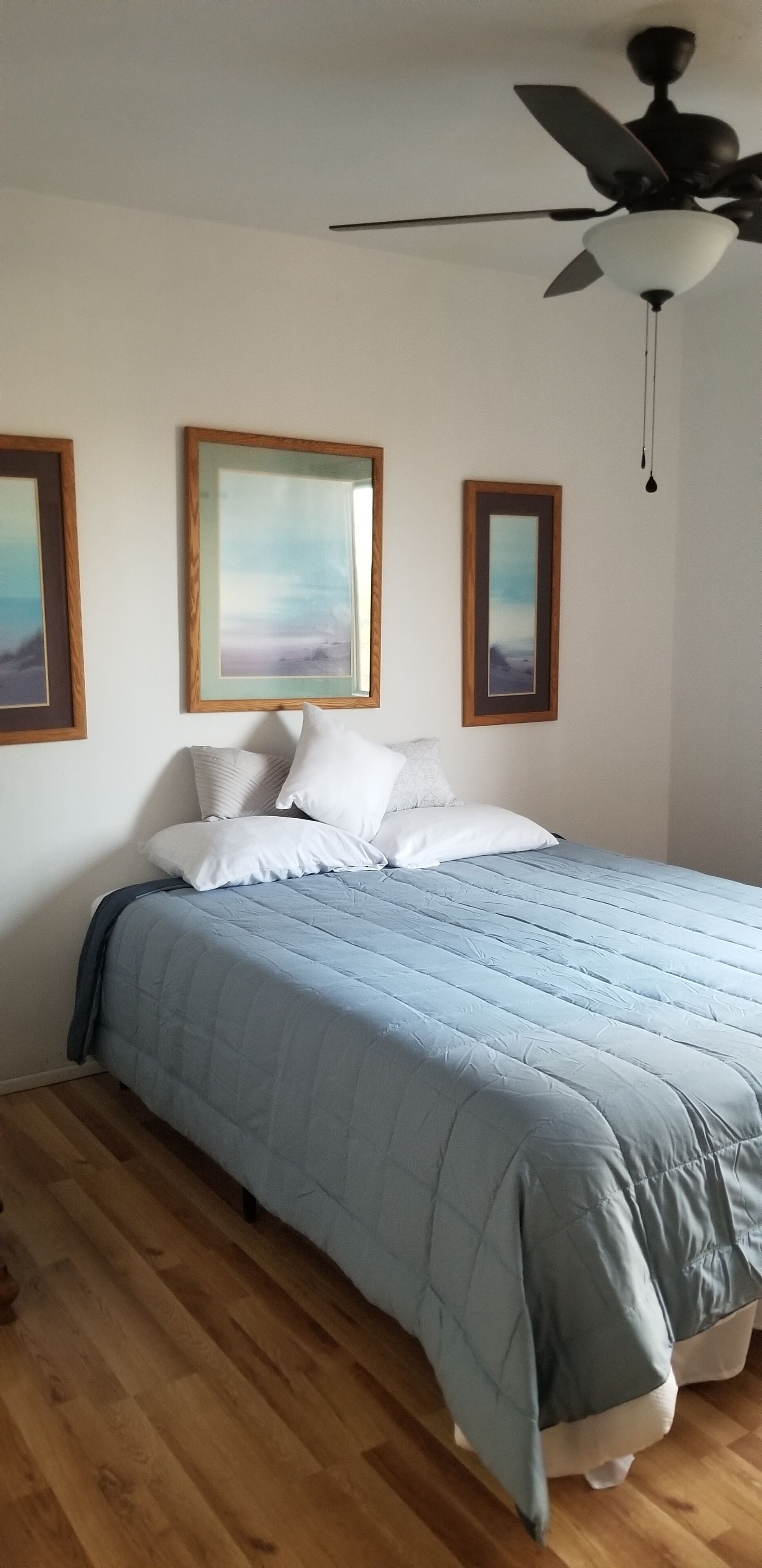 3 bedrooms, desk, free WiFi, bed sheets