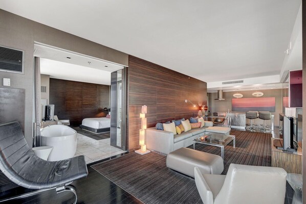 1 室のベッドルーム、WiFi