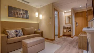 Apartamento Wyndham Gramado Termas Resort & Spa | 1 kamar tidur, seprai katun Mesir, seprai premium, dan minibar