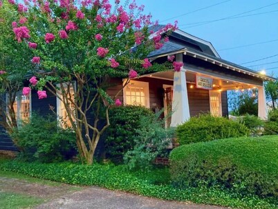 1930's Bungalow steps away from Laurel's Historic District!