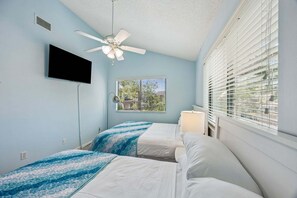 2 chambres, fer et planche à repasser, accès au Wi-Fi (inclus)