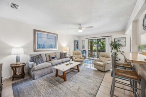 TV - Sun, Surf, & Sports: Your Ultimate Getaway (Fernandina Beach)