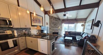 Val d' Sol—Unbeatable Downtown Ketchum Location