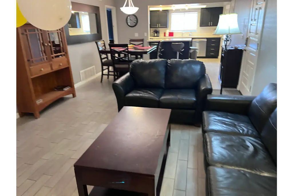 LUXURY RESORT CONDO-WALKABILITY TO ALL OF OLD TOWN