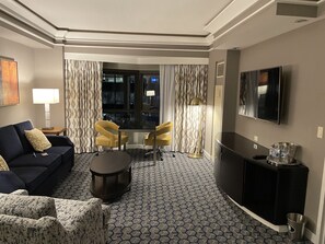 TV - Christmas in the Heart of Manhattan Suite on 36 to 38th Floor (New York)