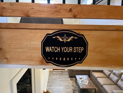 The Archer House - 1 Block from Spring River.  2 Bedrooms + Loft Bedroom!  