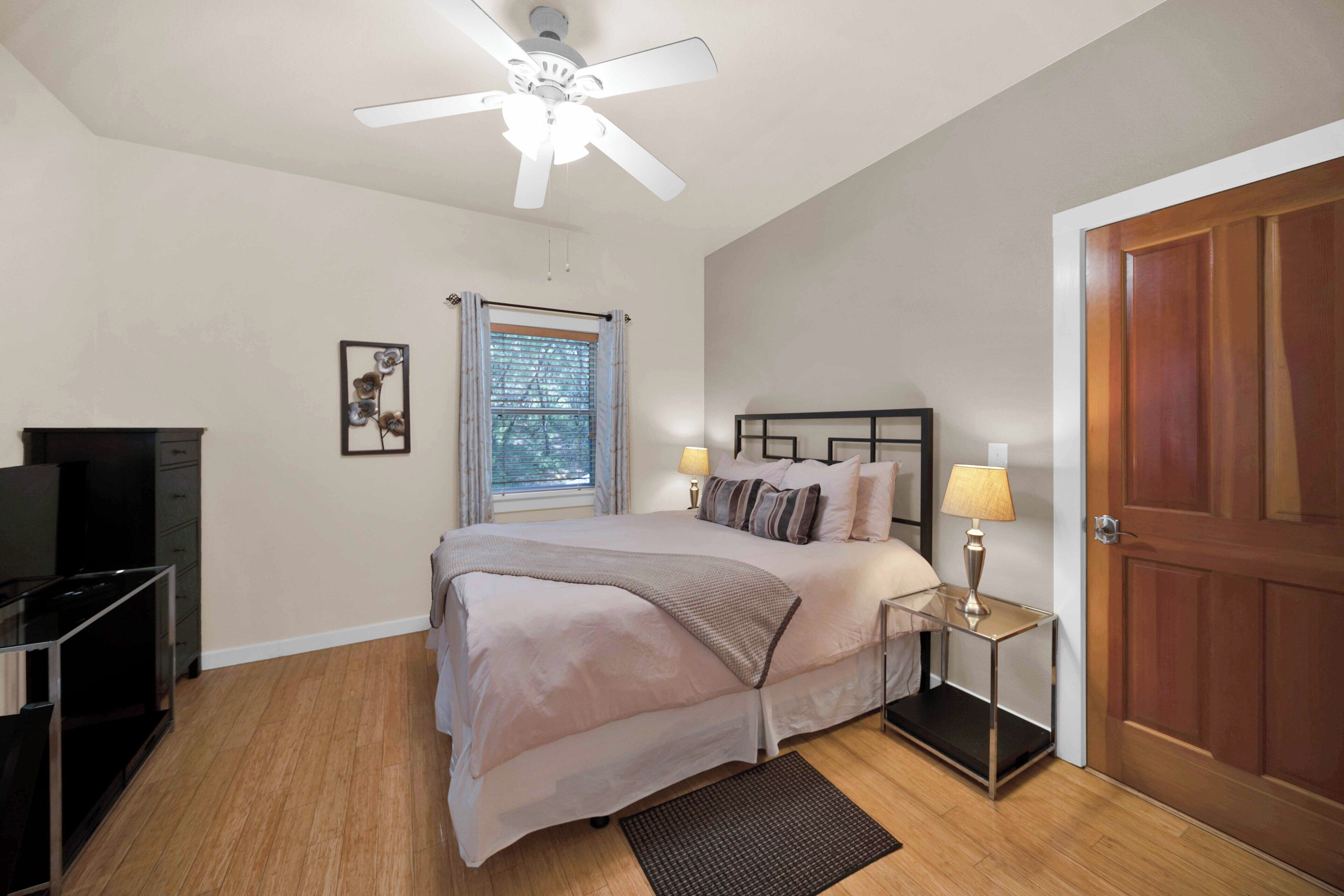 1 bedroom, iron/ironing board, free WiFi, bed sheets