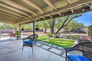 Terrace/patio - Pool + Backyard Oasis! Snowbird Escape in Phoenix (Phoenix)