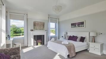 6 habitaciones, tabla de planchar con plancha y wifi