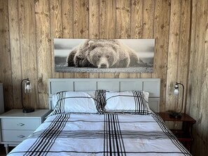 3 bedrooms, free WiFi, bed sheets
