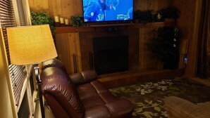 TV og peis