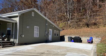 The Burr Oak Home in Hocking Hills