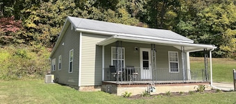 The Burr Oak Home in Hocking Hills