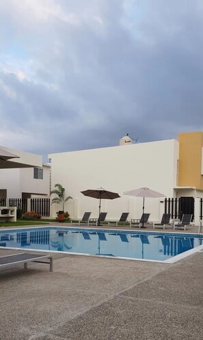 واجهة المنشأة