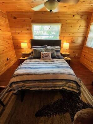 4 makuuhuonetta, Wi-Fi, vuodevaatteet