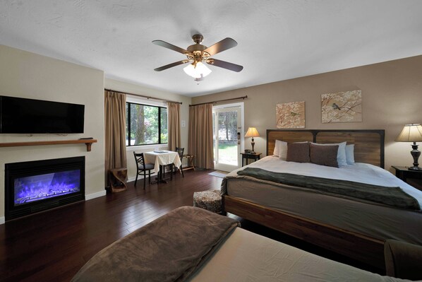 1 bedroom, iron/ironing board, free WiFi, bed sheets