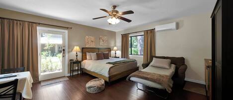 1 bedroom, desk, free WiFi, bed sheets