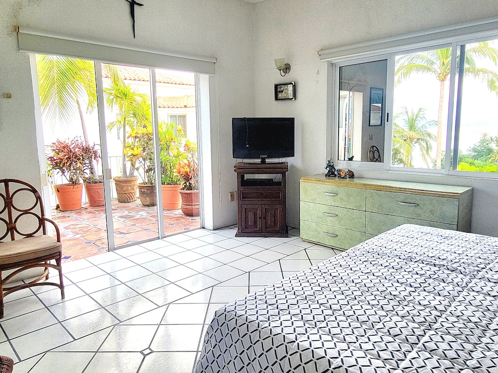 Room, Villa with private pool and amazing ocean view