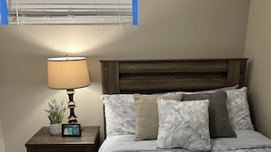 Unclassified image, 4 of 28, button - The Pavilion - Modern and Exquisite Suite in Brighton (Saskatoon)