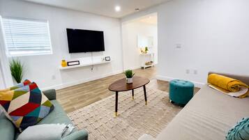 TV connectée, espaces bureaux