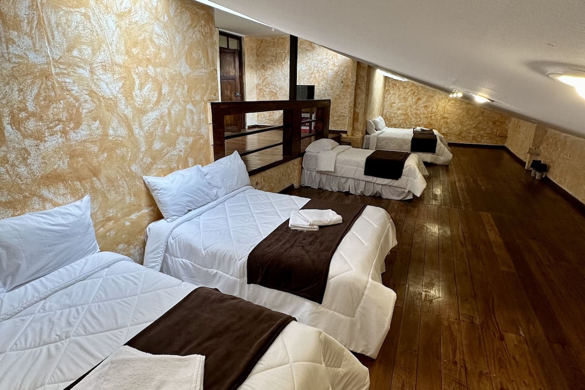 Egyptian cotton sheets, premium bedding, down duvets, pillow-top beds