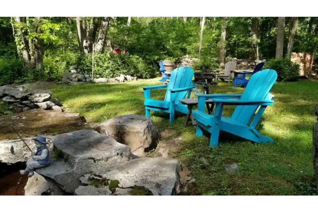 Humming-Moose Cottage