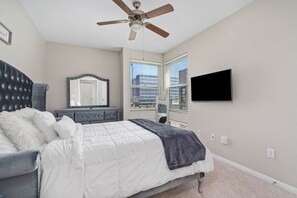 Room - LUXURY 2 bedroom 2bath MEMORIAL (Houston)