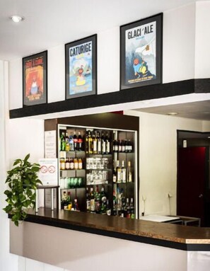 Bar (on property) - 10mn du Centre ! Chambre double + Parking Inclus (Gap)