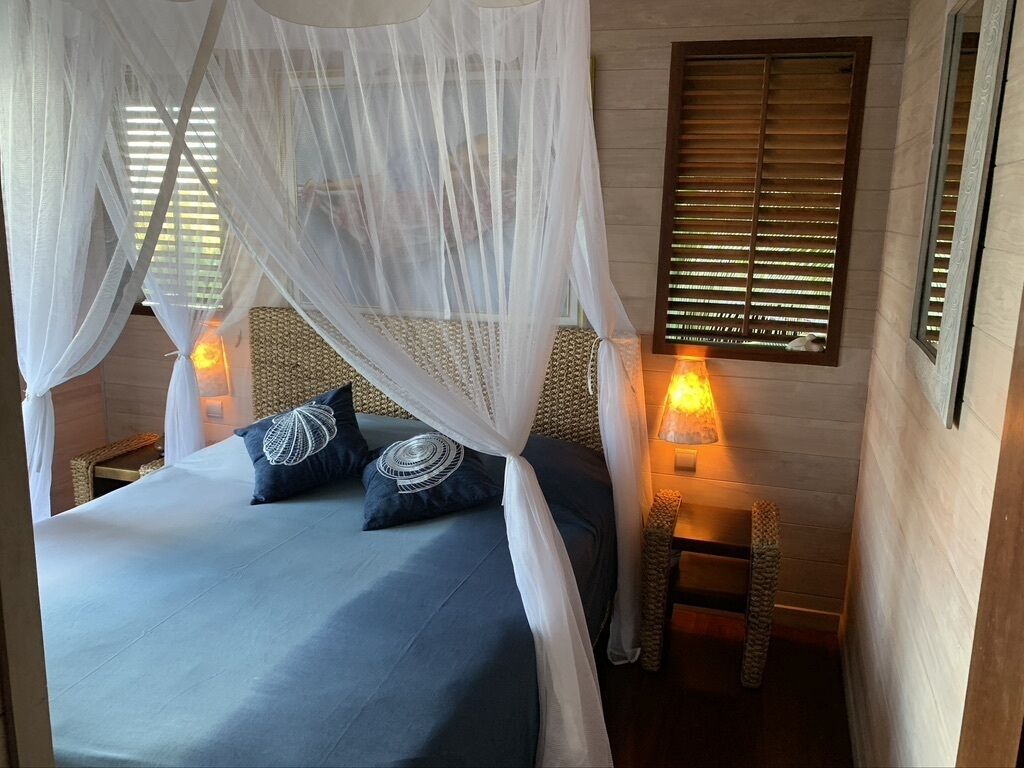 2 slaapkamers, een strijkplank/strijkijzer, gratis wifi, beddengoed