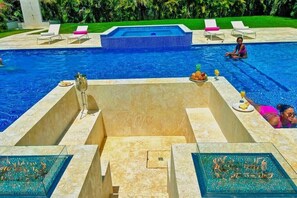 Pool - Beach Villa Sol with Pool and Jacuzzi, BBQ and Maid (Punta Cana)