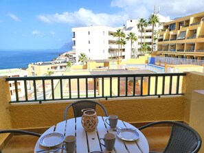 Outdoor dining - Sunset Arena Beach (Puerto de Santiago)