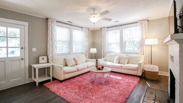 Comfort House | Living area | 43-inch Smart TV with digital channels, TV, Netflix