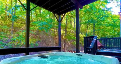 The Ravine - Hot tub, 5BR, Gameroom, Fast WIFI, 4 min to Bryce & Pet Friendly