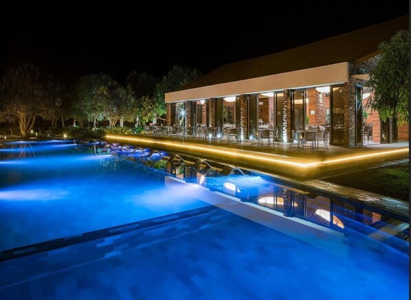 Piscine extérieure