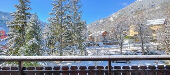 Il Nido di Elda (few steps from skiing), Bardonecchia, Italy