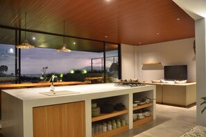 Parrilla de estufa y toallas de papel