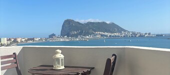 Estudio con terraza y vistas espectaculares