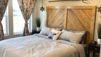 1 soverom, strykejern/-brett, reiseseng for barn og wi-fi (inkludert)