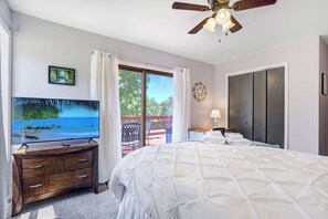 5 habitaciones, escritorio y tabla de planchar con plancha 