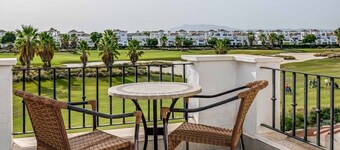 Stunning 3 bedroom townhouse - CE51LT