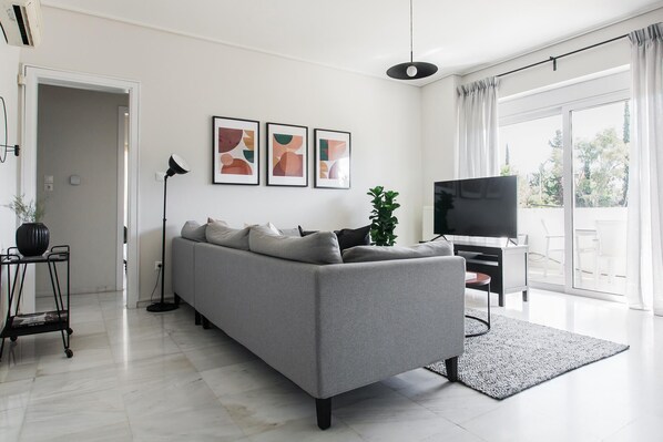 Smart TV, caminetto