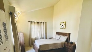 2 bedrooms, iron/ironing board, Internet, bed sheets - Escape to Paradise Brand New Bungalow with Ocean View in Discovery Bay 1 (Discovery Bay)