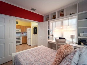 3 Schlafzimmer, Bügeleisen/Bügelbrett, Reisekinderbett, WLAN