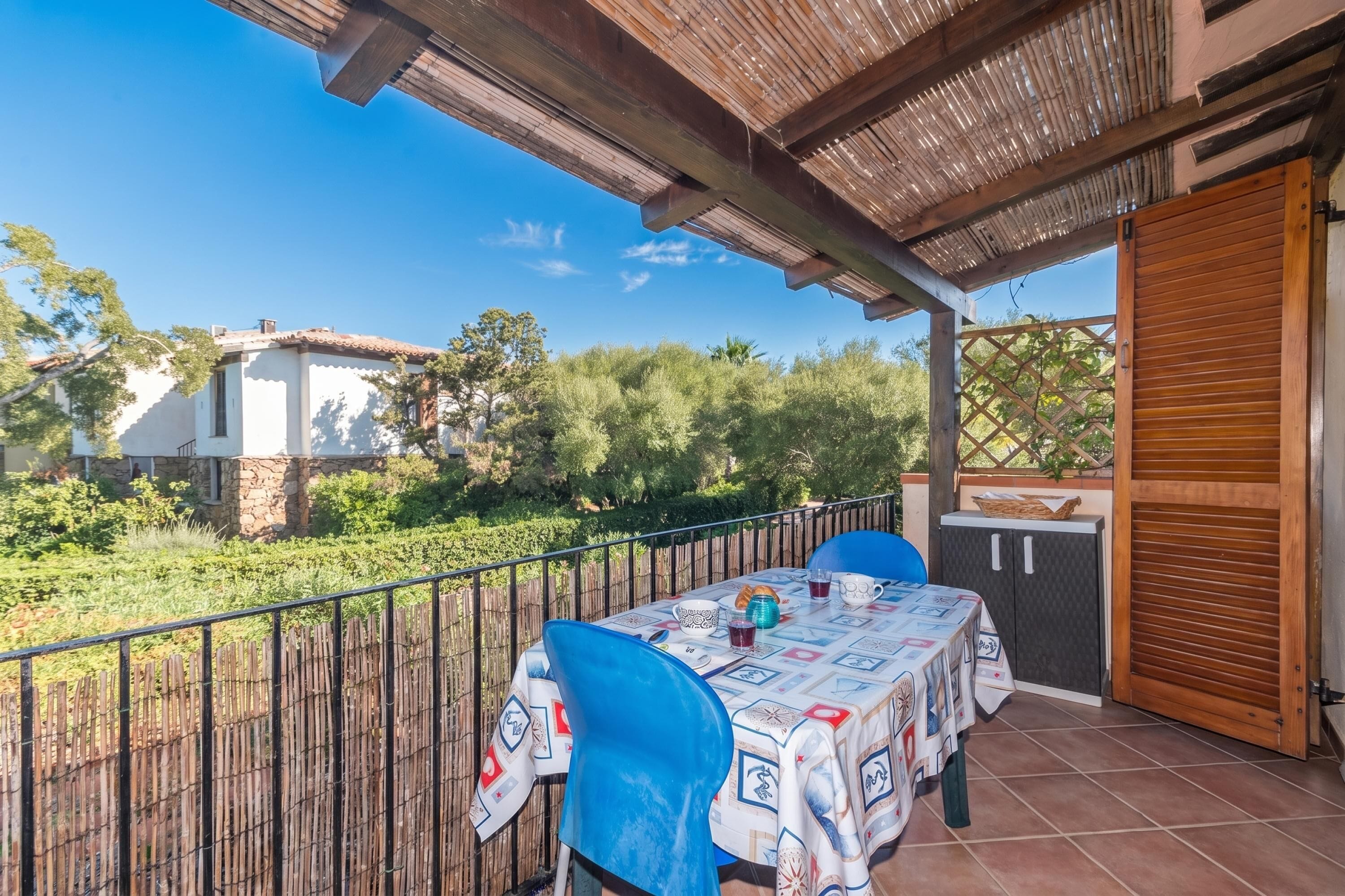 家庭公寓, 多间卧室 (Casa Emozione With Shared Pool) | 室外用餐