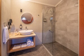 Suite Terrace | Bilik Mandi | Pengering rambut, tuala disediakan, sabun, syampu 