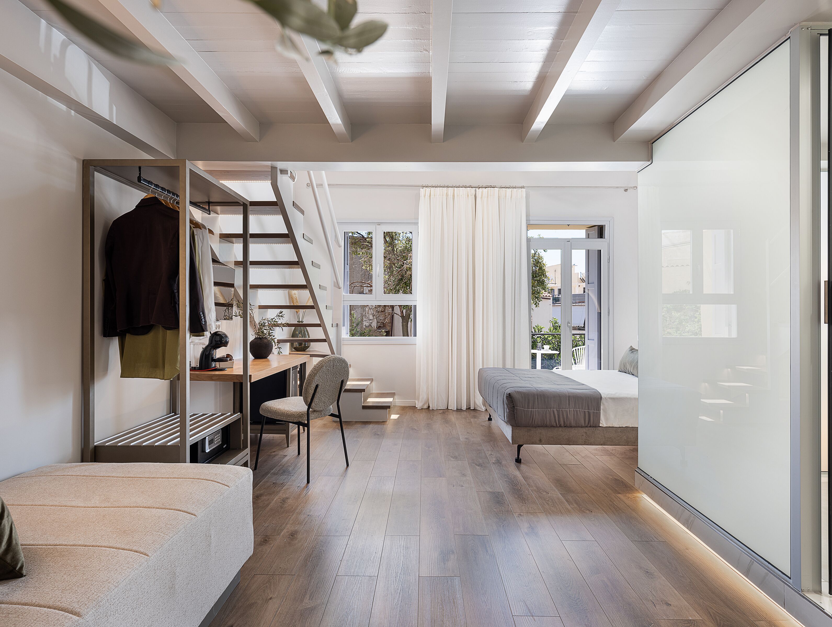 套房, 2 間臥室, 陽台 | 書桌、隔音、免費搖籃/嬰兒床、免費無線上網