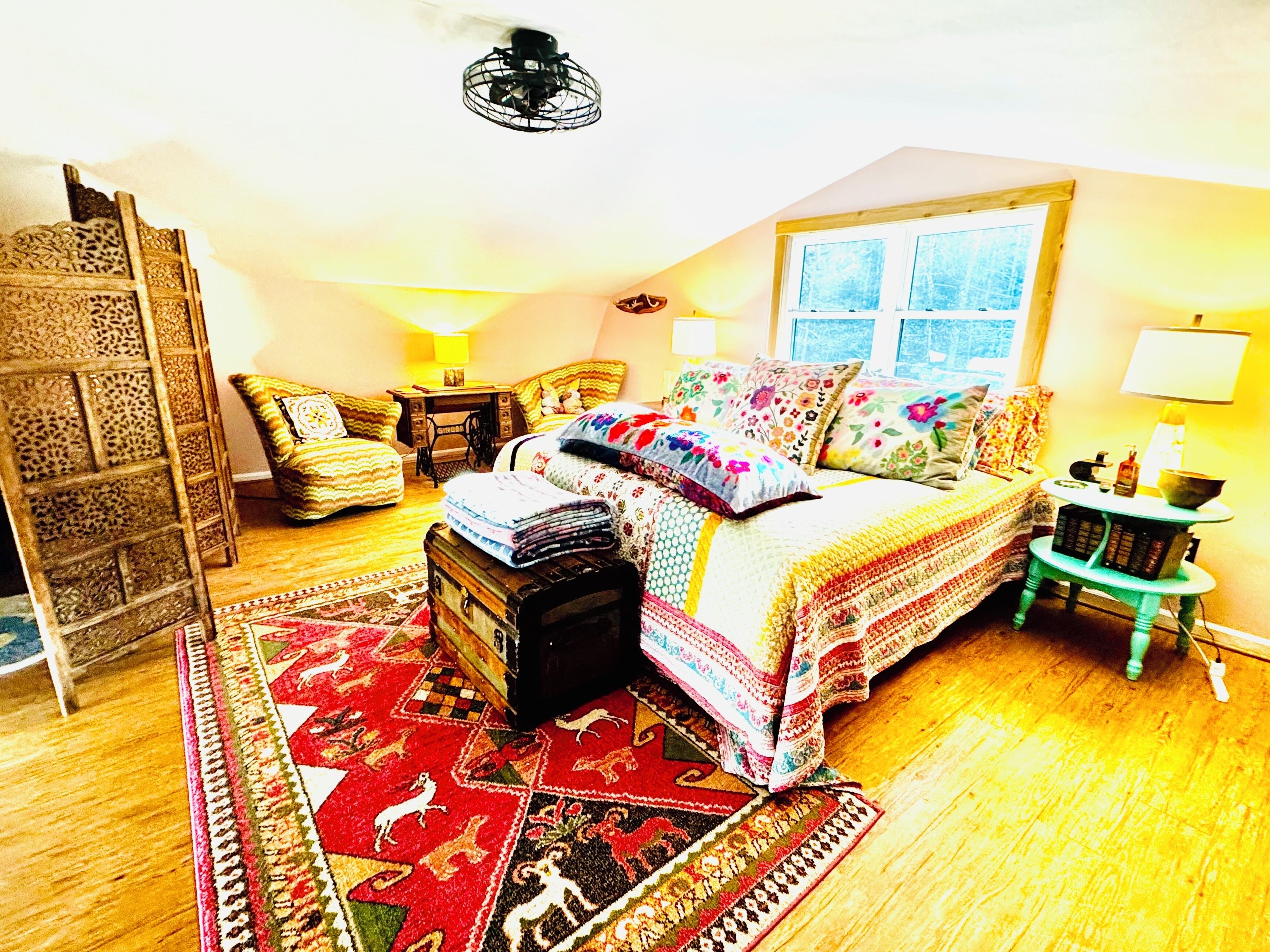 3 chambres, bureau, fer et planche à repasser, Wi-Fi gratuit