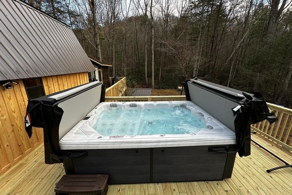 Bain à remous extérieur