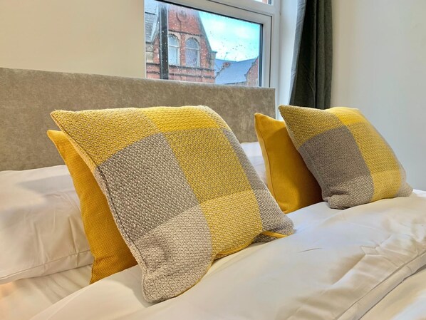 Apartment, Private Bathroom (Flat 2 Saville Street) | 1 bedroom