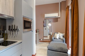 Deluxe-Apartment | 1 Schlafzimmer, hochwertige Bettwaren, Zimmersafe, Schreibtisch